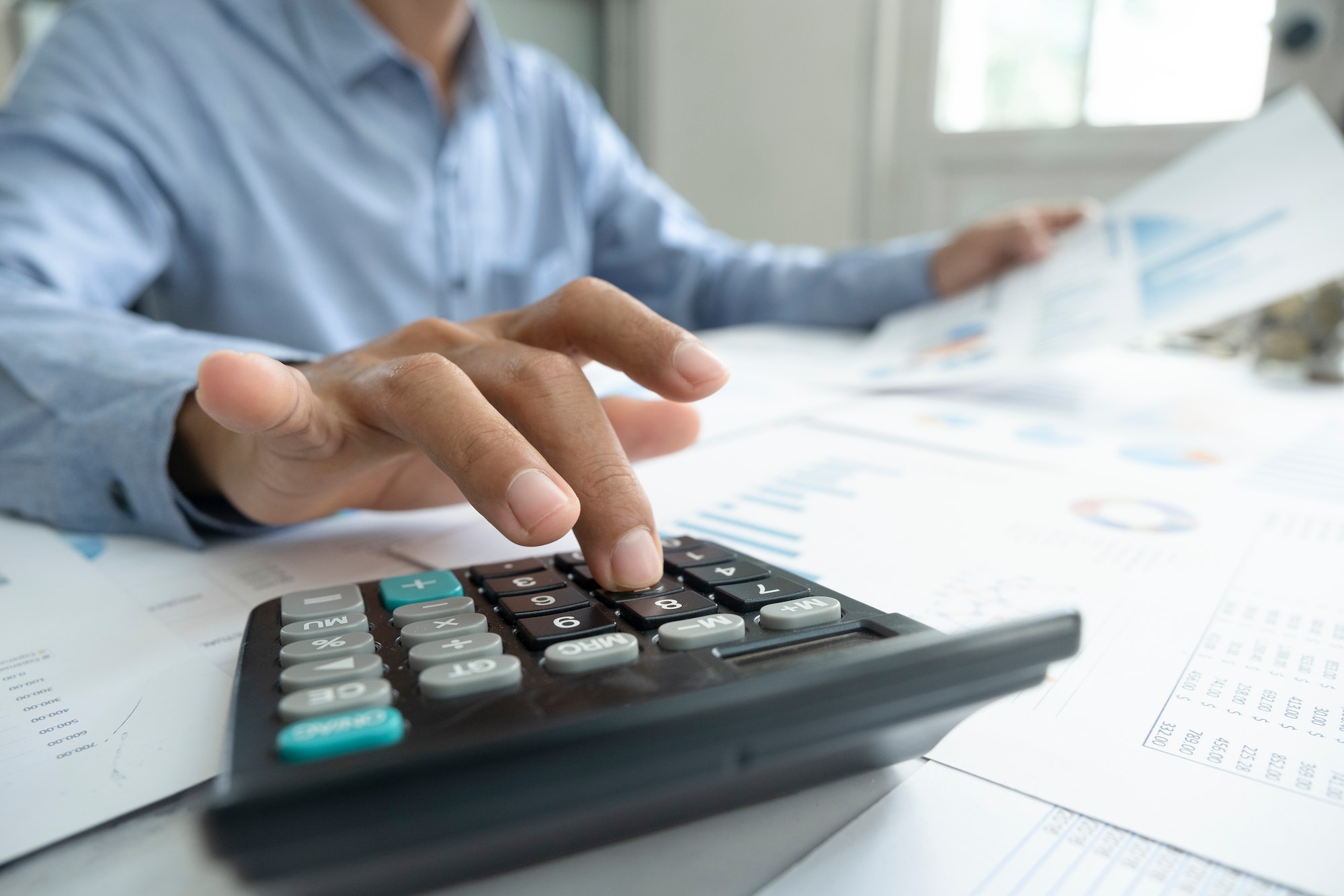 Read more about the article Why is it Hard to Find Good Accountants? Can Remote Accounting Help?